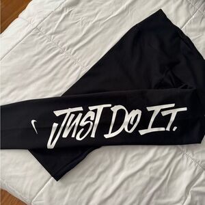 Nike leggings